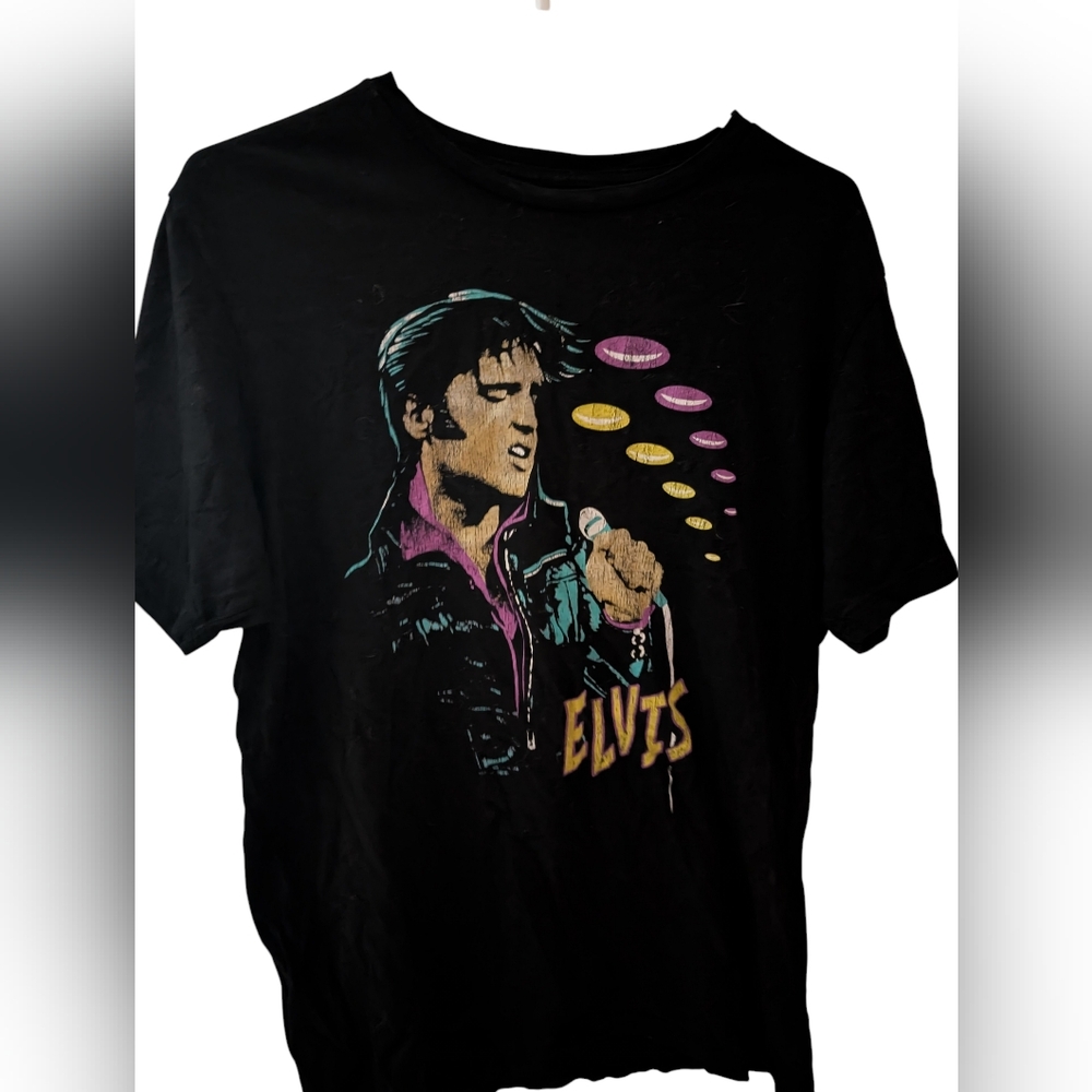 2/22$ Elvis Black Graphic Tee